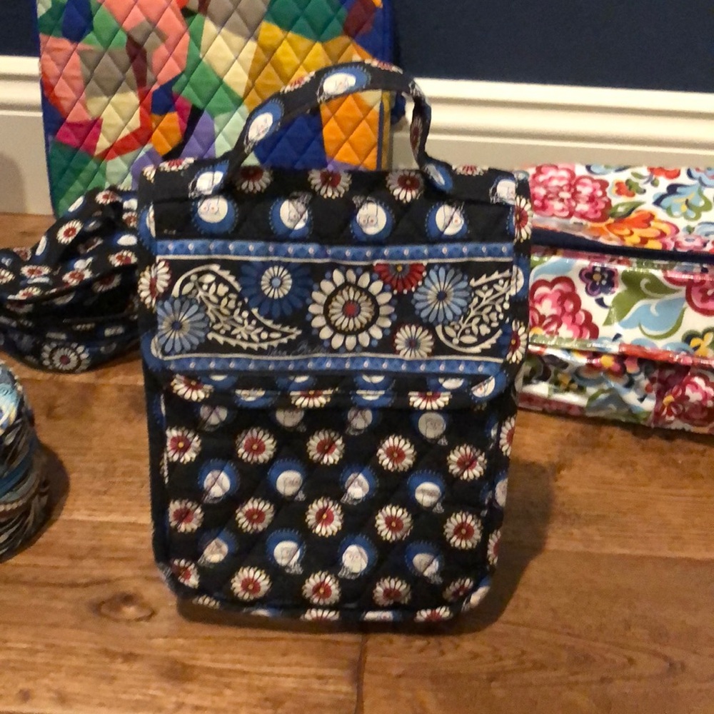 Vera Bradley Night Owl lunch bag